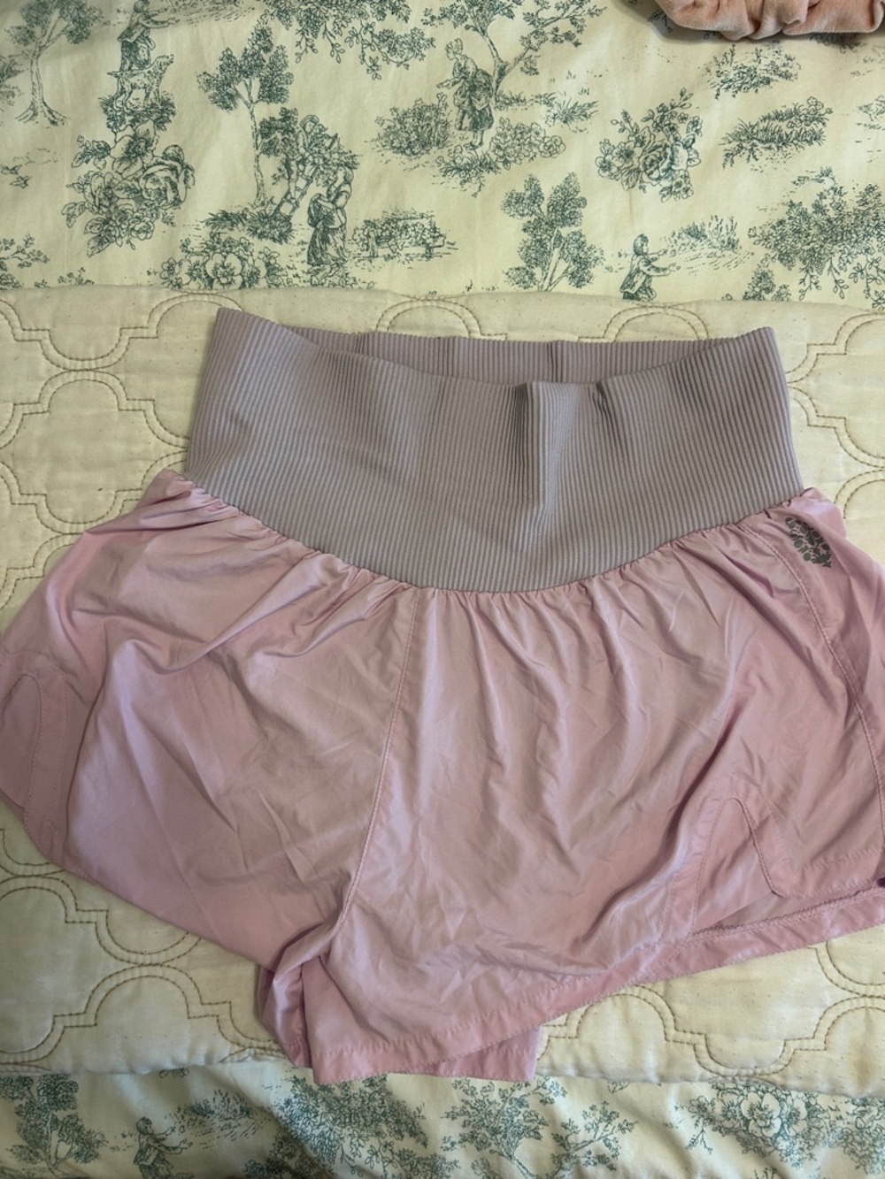 FP SHORTS - Picture 3 of 6